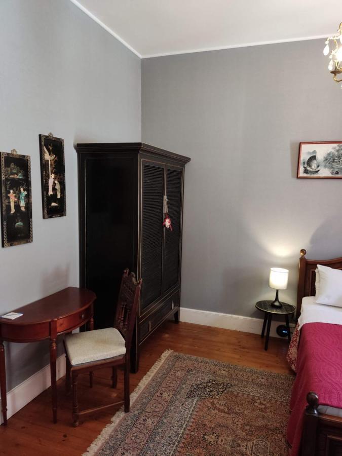 Castillonnès L'Entree Chambres D'Hotes Bar & Restaurant מראה חיצוני תמונה