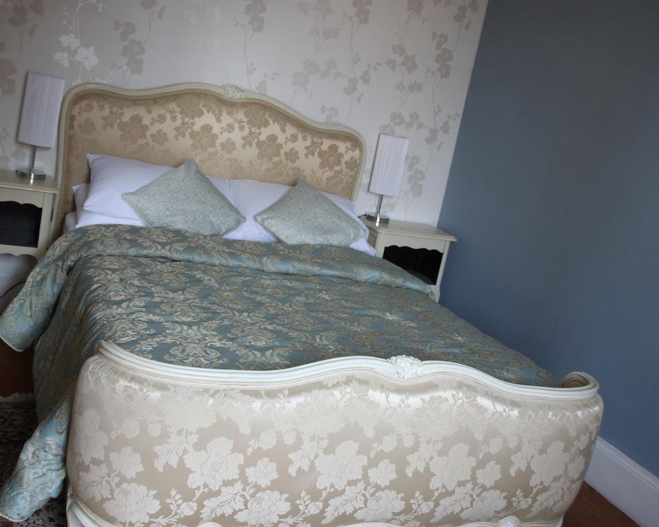 Castillonnès L'Entree Chambres D'Hotes Bar & Restaurant חדר תמונה